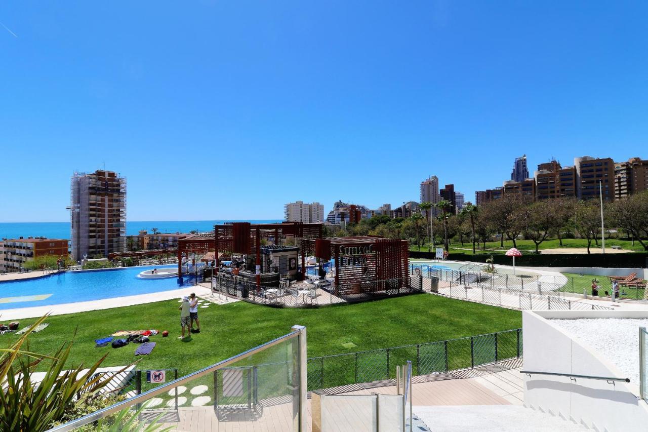 Sunset Drive 1-46 Poniente Beach Apartment Benidorm Bagian luar foto